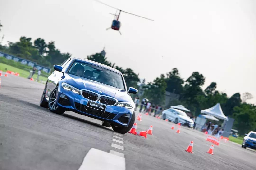 bmw3系328,bmw新3系无钥匙进入