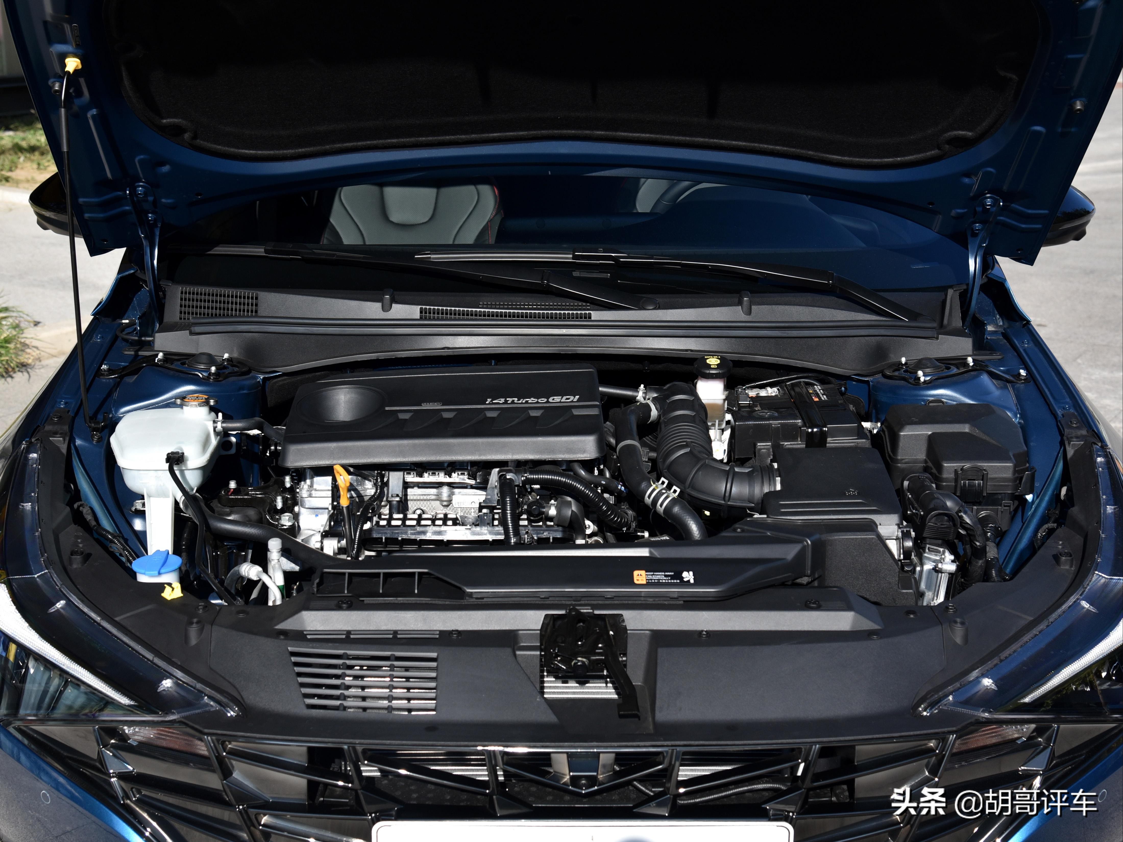 油耗低外观时尚15万以内车型,油耗低外观好的车型