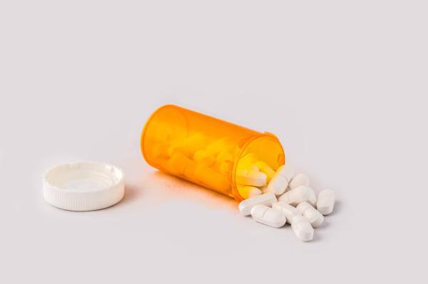 氨基酸和维生素哪个护肤好,护肤维生素c适合晚上用吧