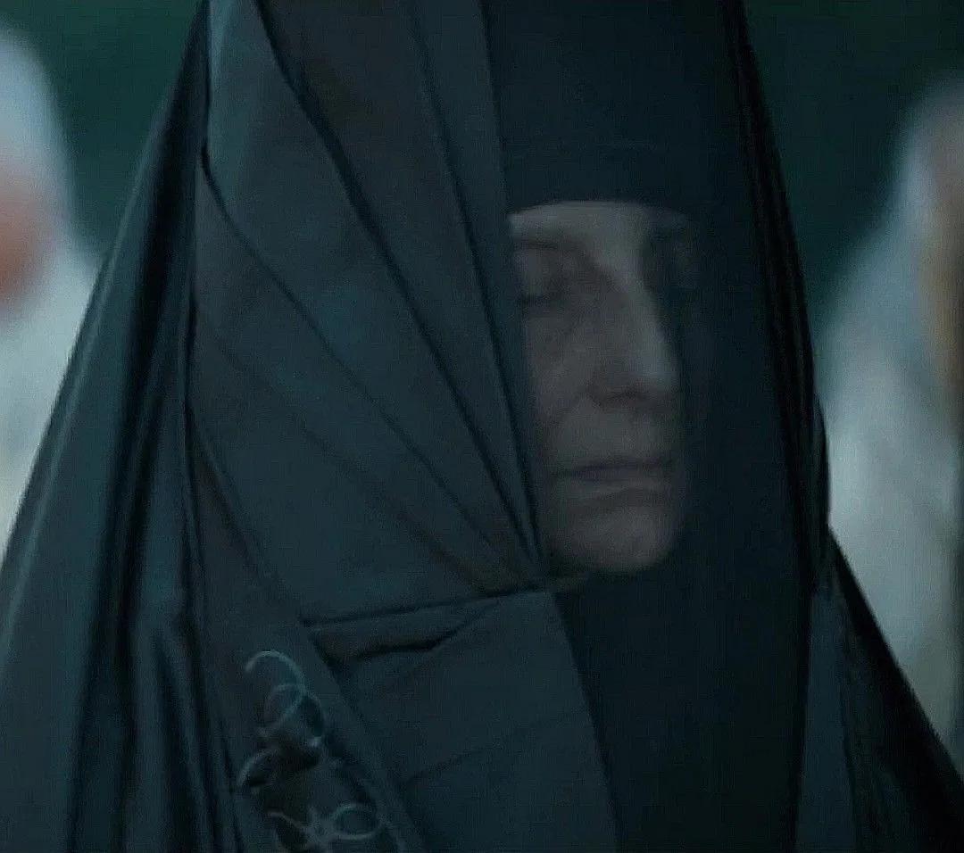 沙漠高级感走秀,沙漠走秀