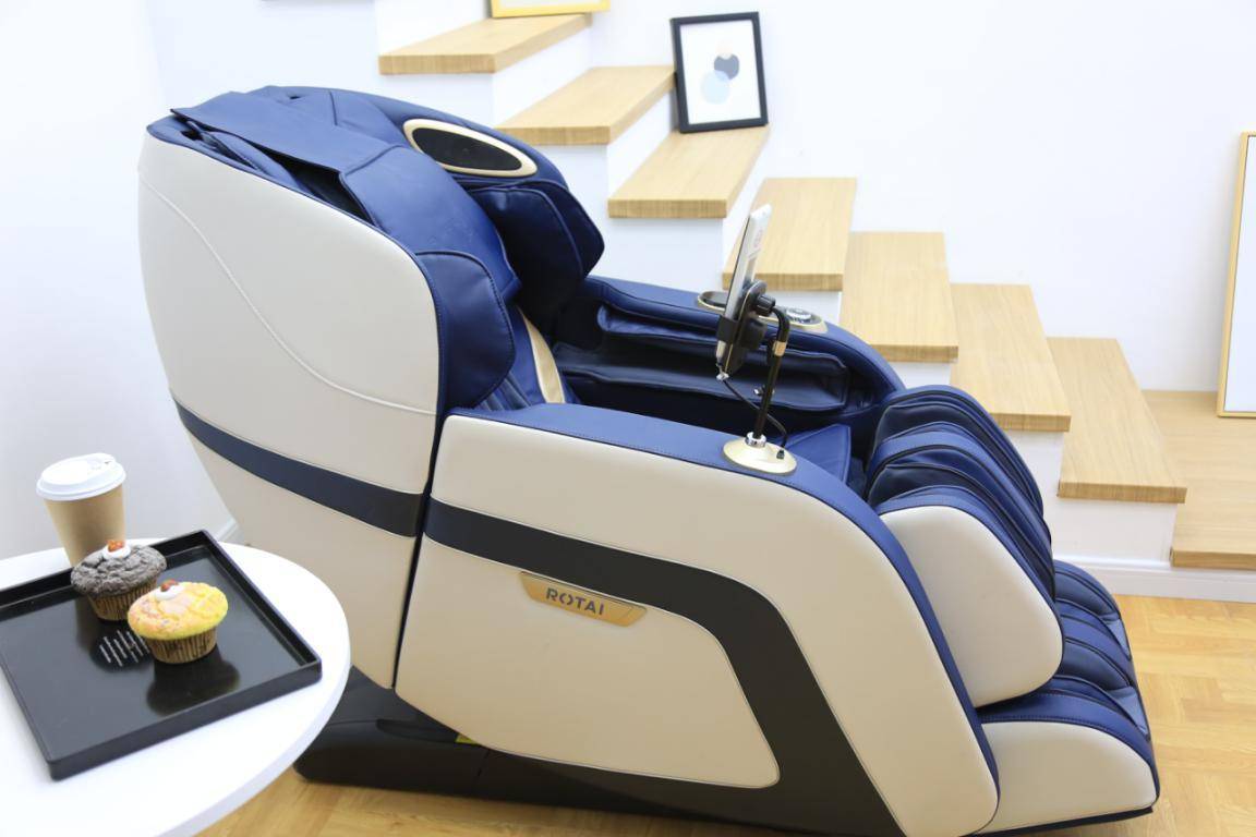 下班后腰酸背痛？更专业的荣泰按摩椅，缓解疲劳、释放自我