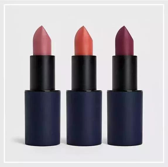 zara最近抄袭了哪些大牌,zara可以怎么解决自身抄袭的问题