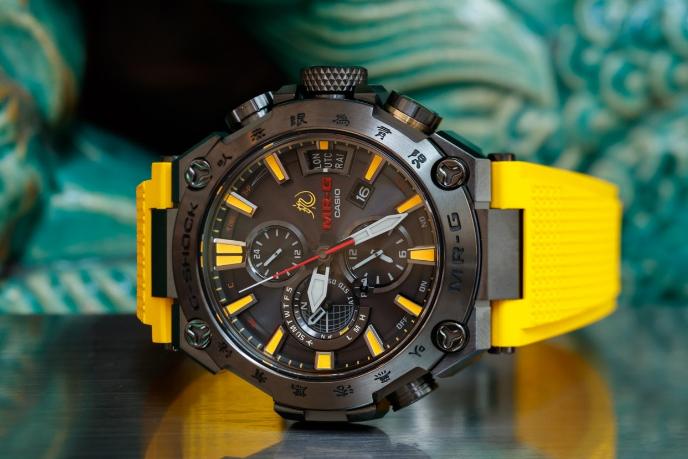 卡西欧李小龙限量款开箱,卡西欧李小龙纪念手表开箱