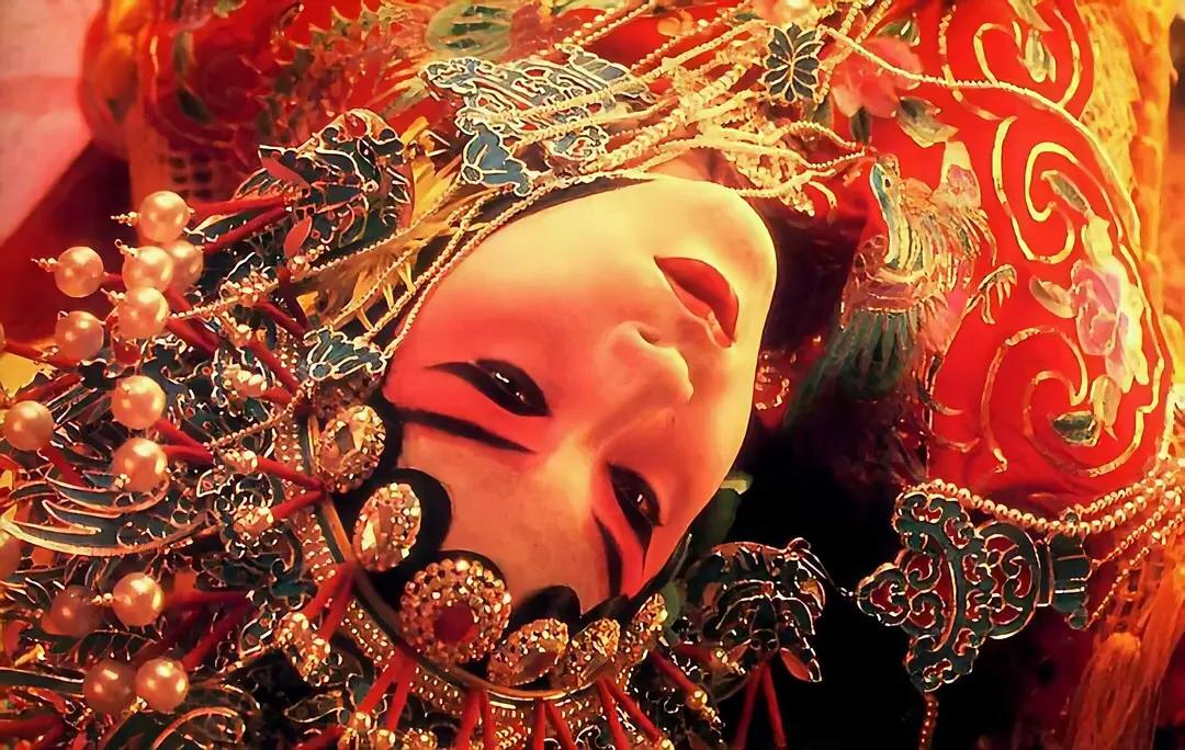 张国荣复出后的这张经典专辑，已走过四分之一个世纪