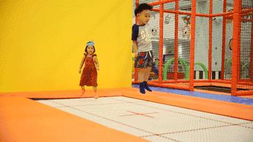 深圳龙华大浪炫飞蹦床乐园,深圳龙华区蹦床公园