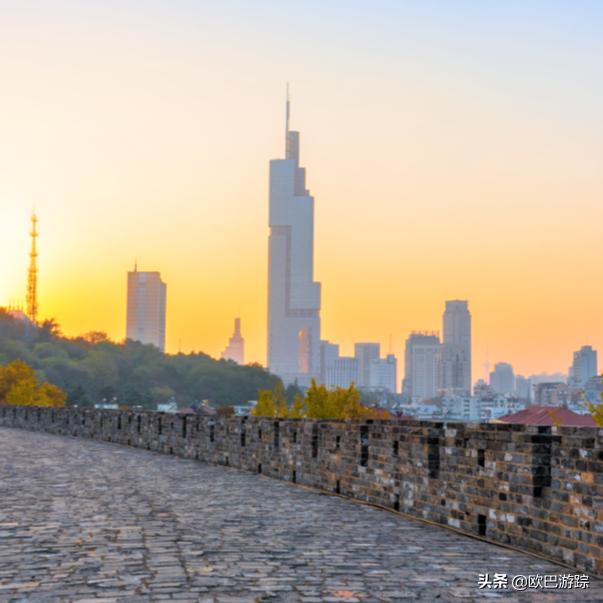 南京金陵城全景,南京金陵酒店新楼有多少米高