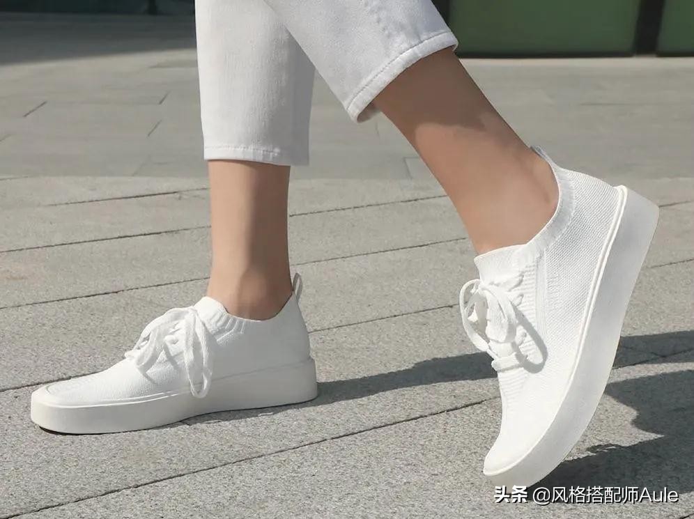 fila艺术家跑步鞋,fila设计师签名款