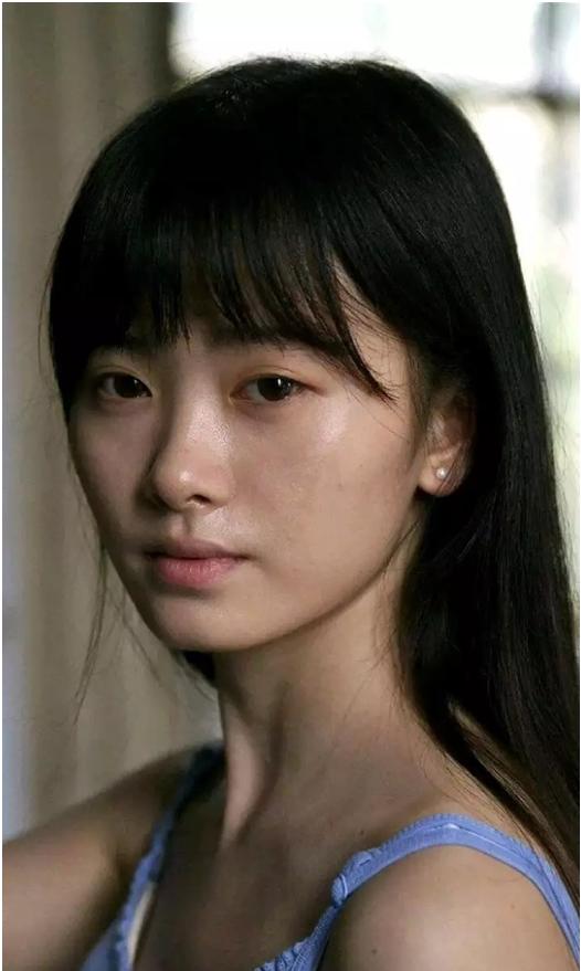 来看看18位当红女艺人妆前妆后差别，真实素颜状态，颠覆您的三观