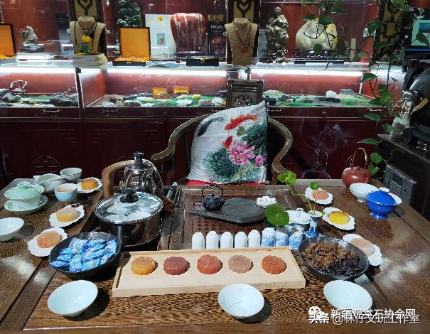 最好的新疆金丝玉,纯正金丝玉