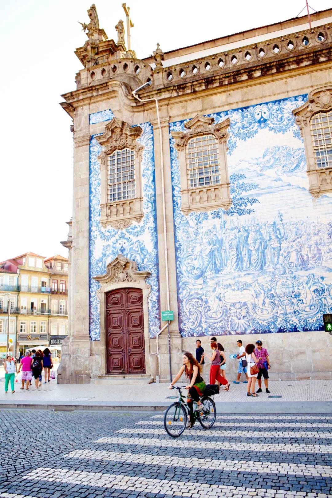 当你去旅行的时候,当你旅行的时候你在看什么