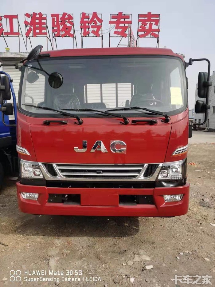 江淮6.8米收割机,江淮骏铃德沃斯收割机专用车