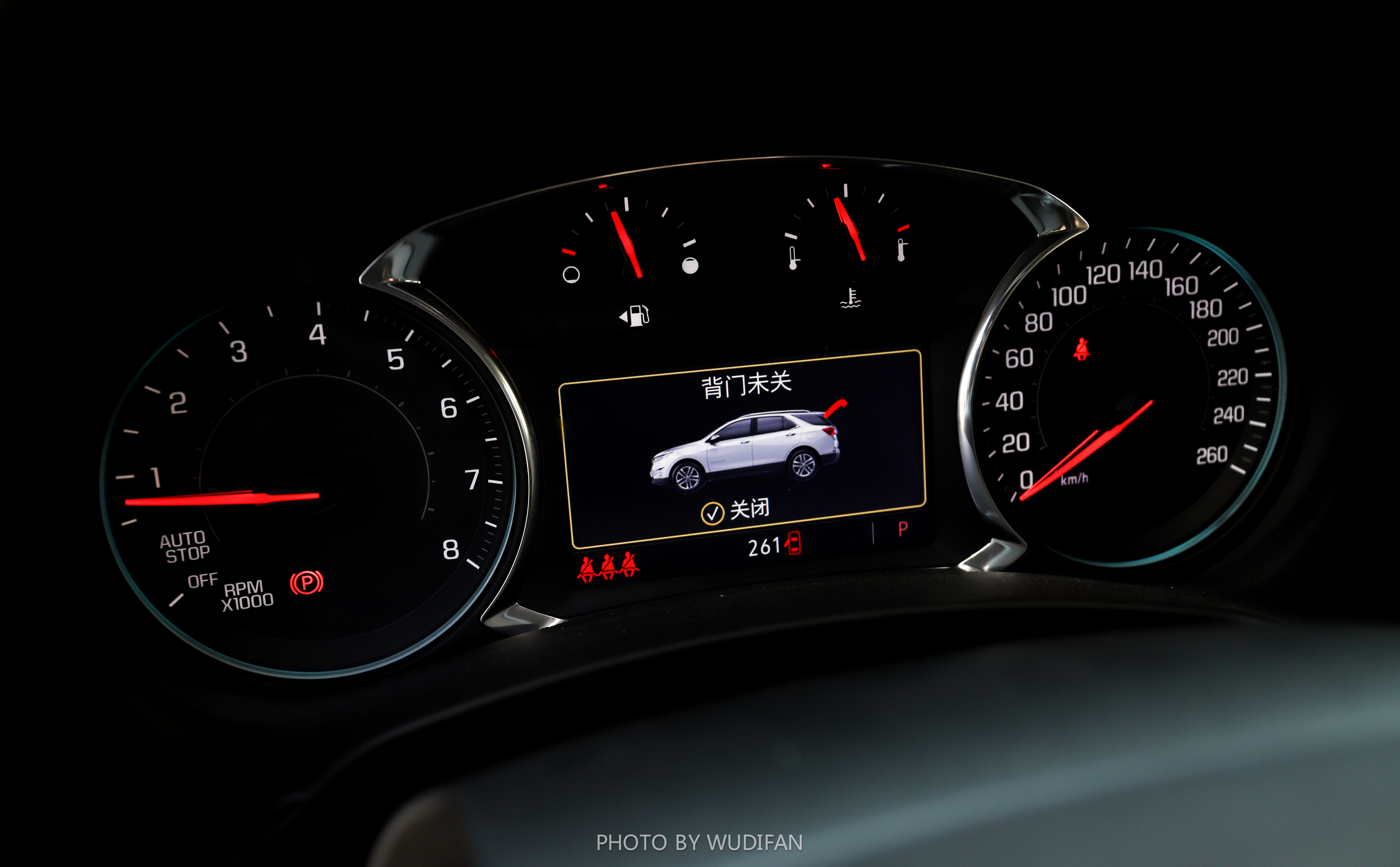 深度试驾雪佛兰探界者2.0t2023款,全面解析雪佛兰探界者配置差异