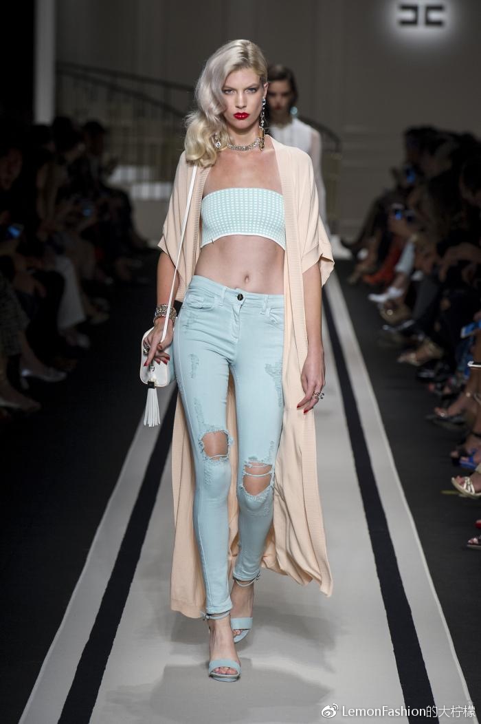 EF：名媛、女星、女高管们的寻寻觅觅