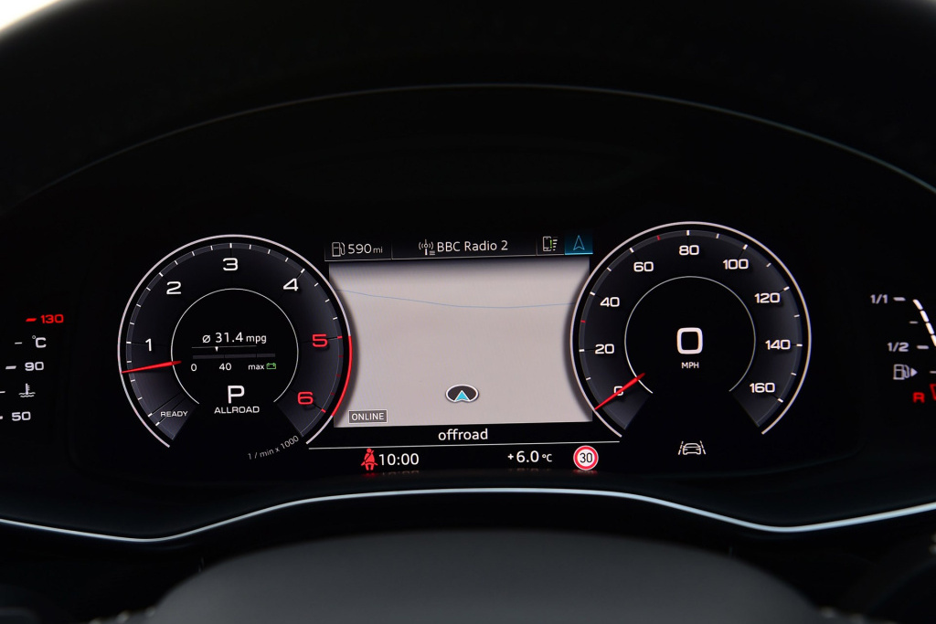 进口奥迪q7从60万降到30多万,奥迪q72022款55tfsi运动型落地价