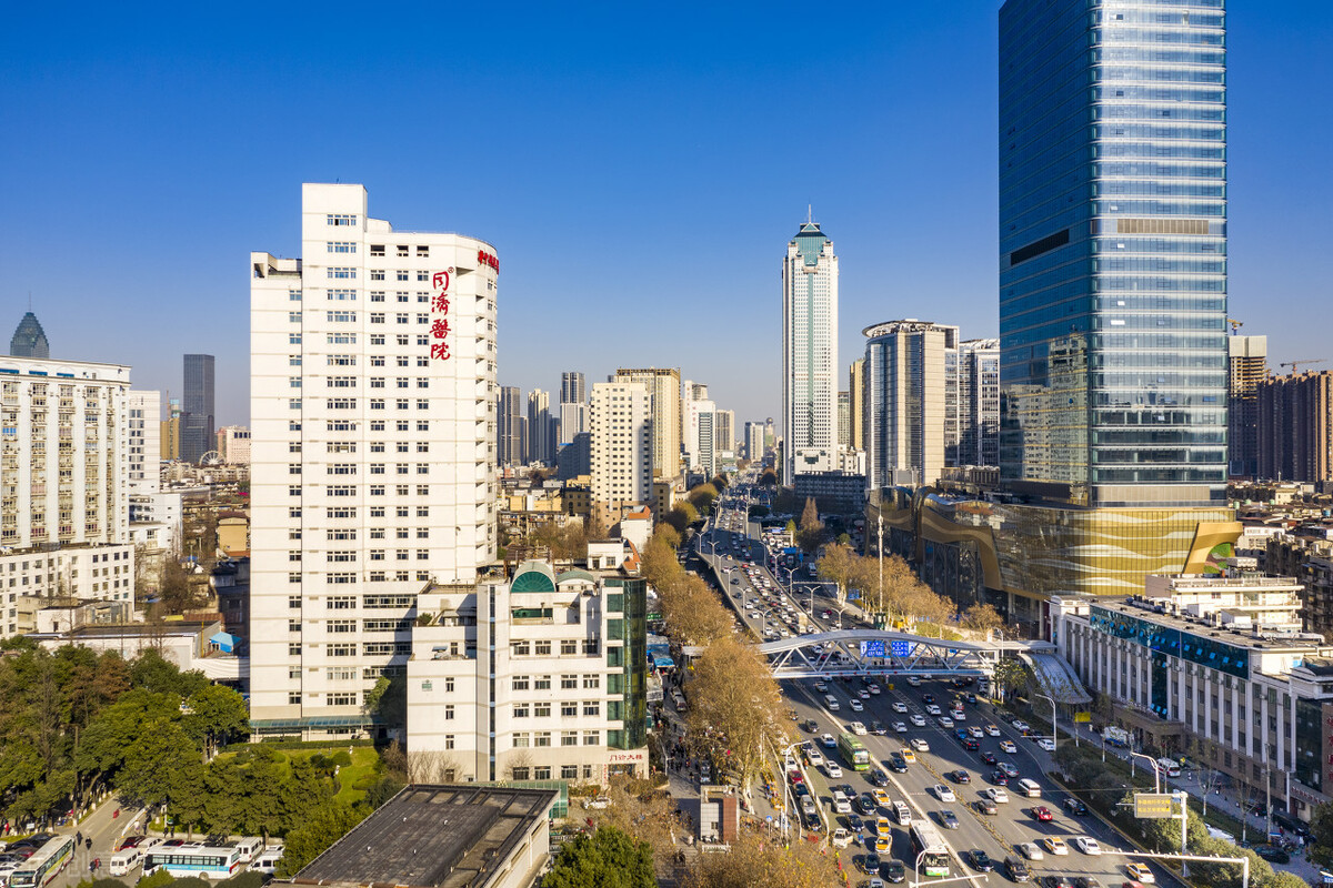 武汉一所三甲医院，121年前由德国人创建，妇产科全国前三