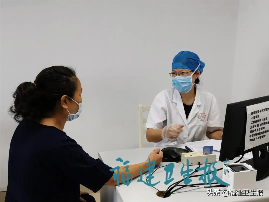 女性月经过后突然尿血,尿血女性癌症