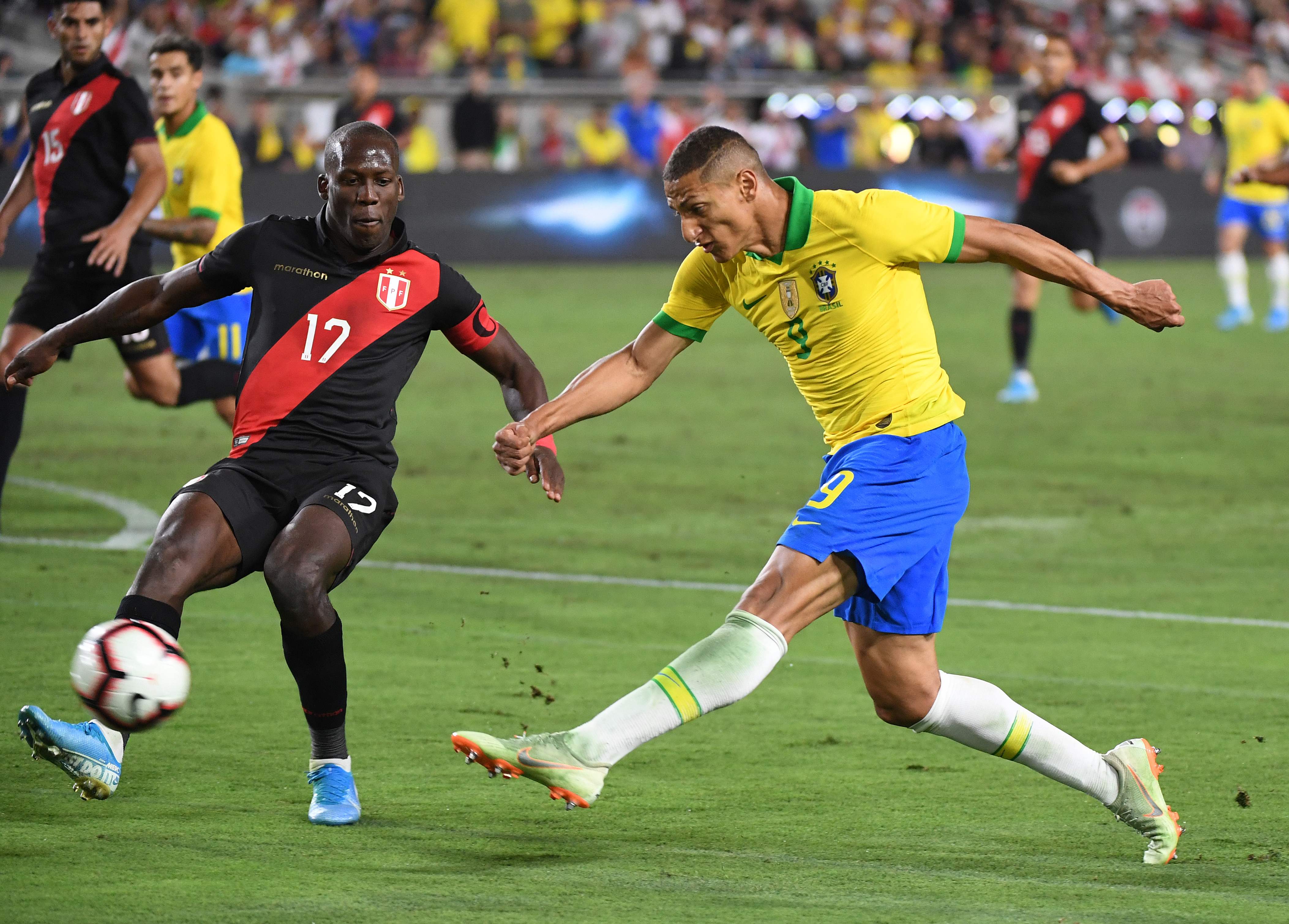 奥运会男足谁最受关注?西班牙新星身价最高,巴西老将在列