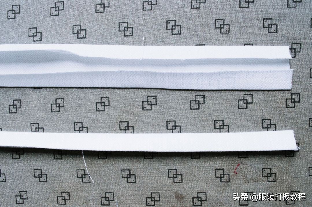 白色亚麻裤怎么搭配,亚麻裤子制作教程女款