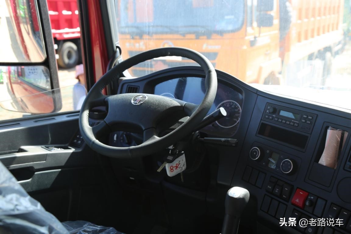 x3000最新款自卸车,x3000自卸车前四后八第一视角