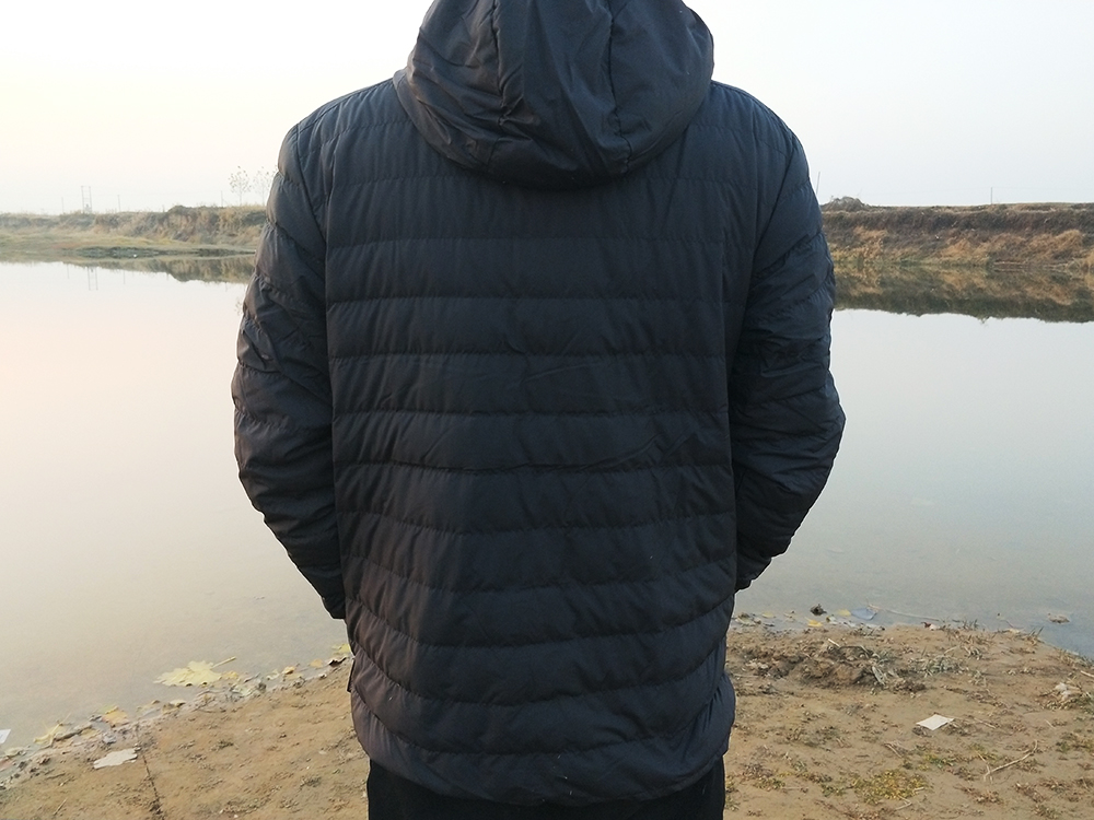 北面和狼爪羽绒服哪个比较好一点,狼爪羽绒服评测