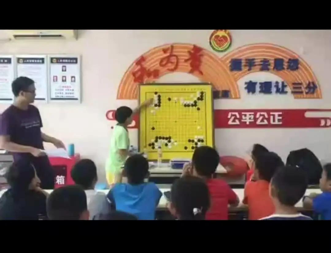 黑白问道棋坛新骄——四川围棋冲段精英刘海洋成长纪实