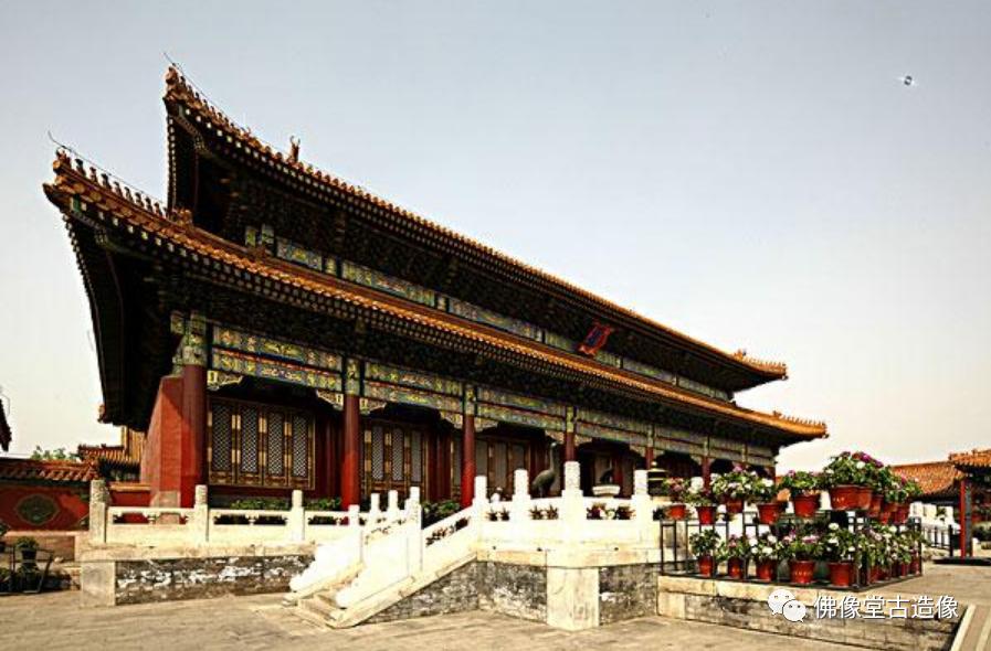 永乐宫廷佛造像拍卖价格,漆木造像