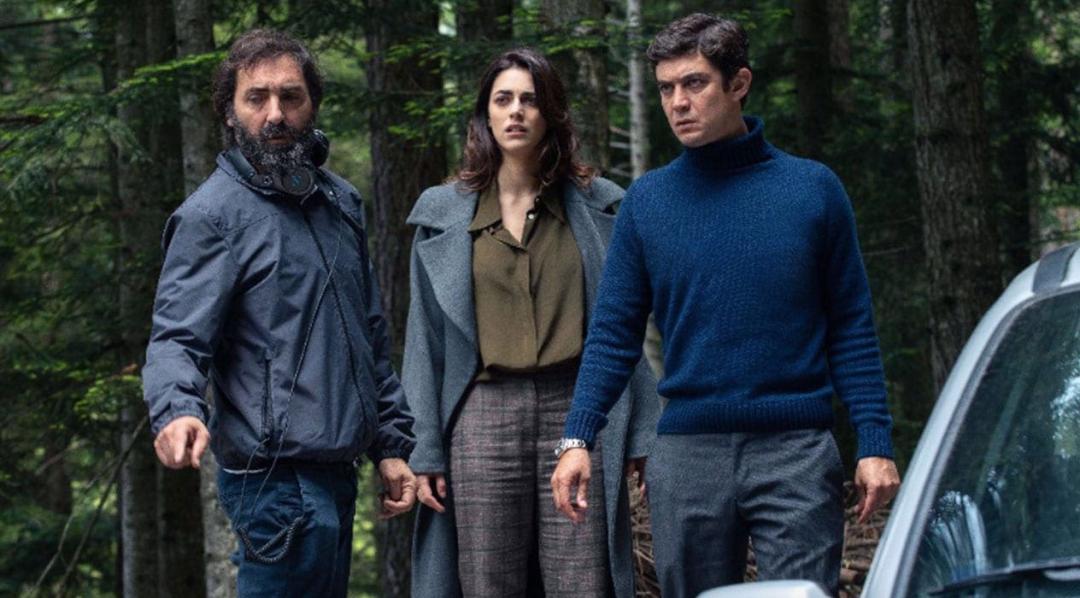 悬疑电影死无对证曝金句海报,悬疑片推荐大片9.0以上评分烧脑