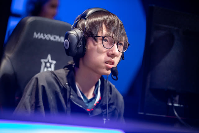 网吧故事之传奇,网吧少年故事