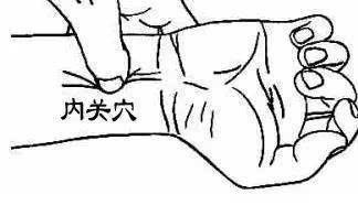 吃什么能缓解早期孕吐,孕妇早期孕吐严重怎么缓解