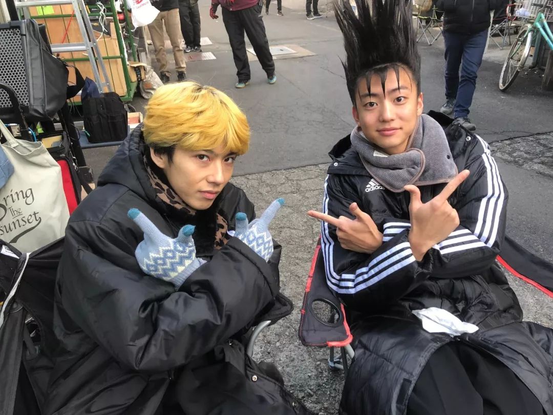 明星小鲜肉恋情,日本明星恋情曝光照片