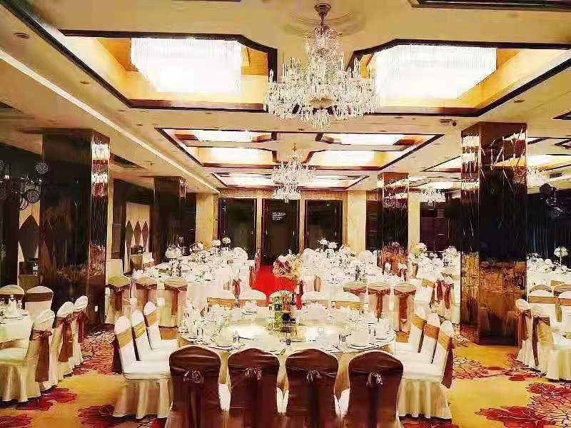 沈阳七宝山饭店电话,沈阳七宝山饭店怎么样