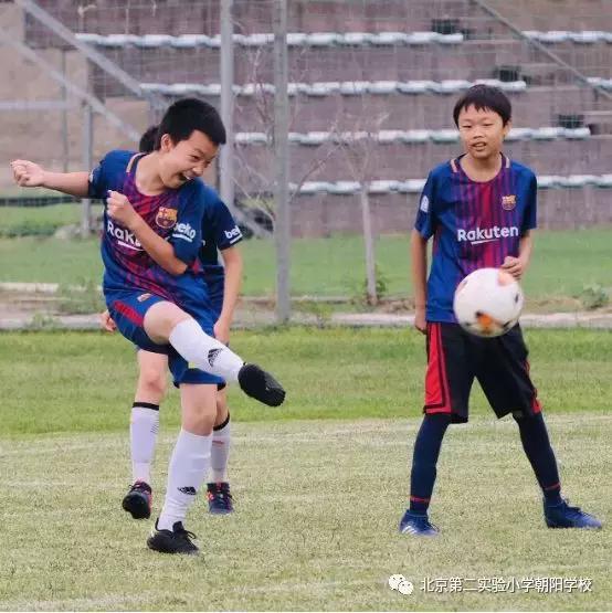 北京第二实验小学马坊分校足球,北京朝阳第二实验小学学生