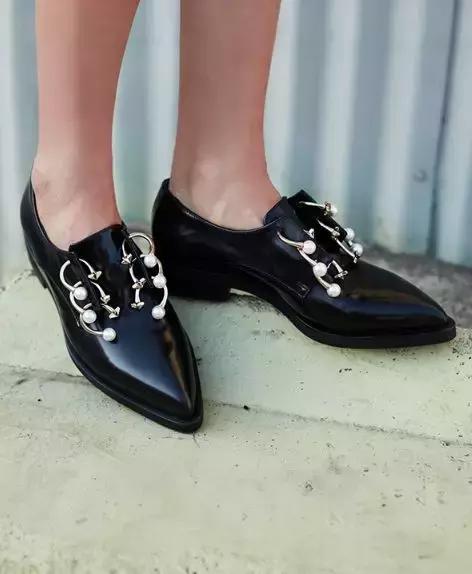 世界上最难穿的十款高跟鞋,世界上最美的十种高跟鞋