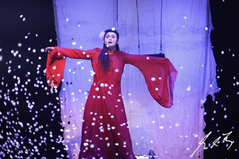 丁一滕戏剧导演,戏剧新生活丁一滕笑场