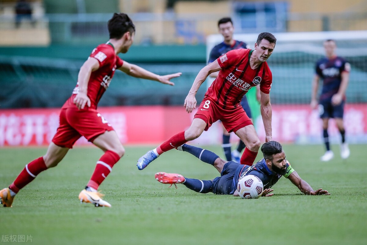 卡兰加破门河南建业扳回一城,哈维尔指导建业对国安取胜