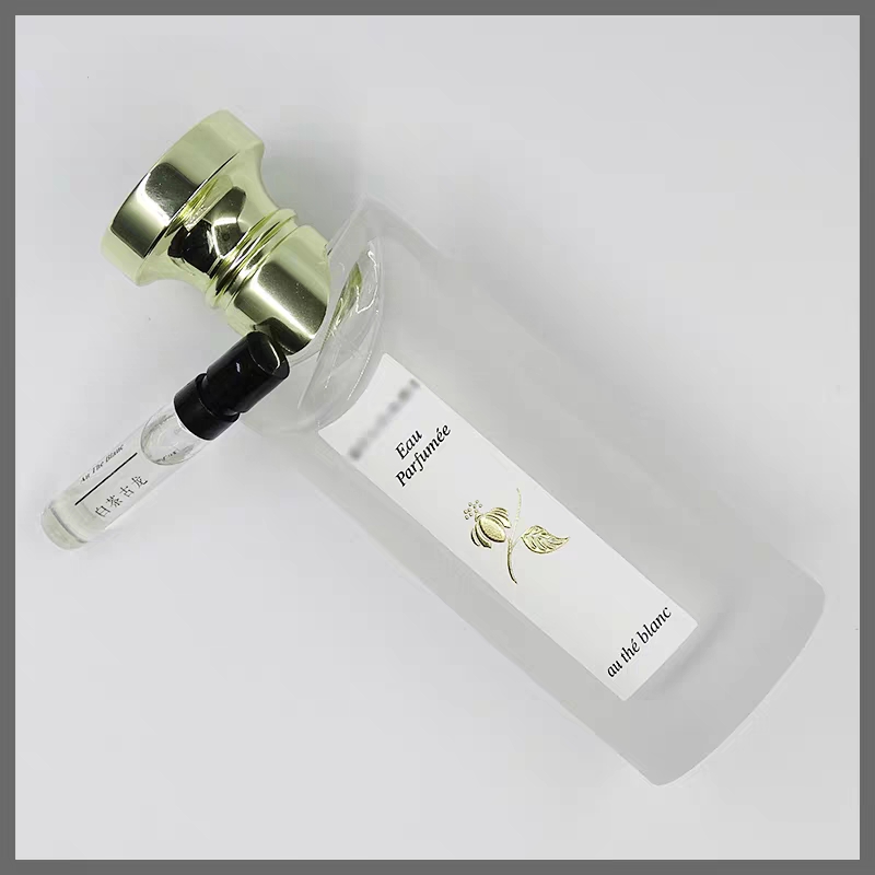 平价香水送女朋友推荐什么,平价大牌香水送女生礼物