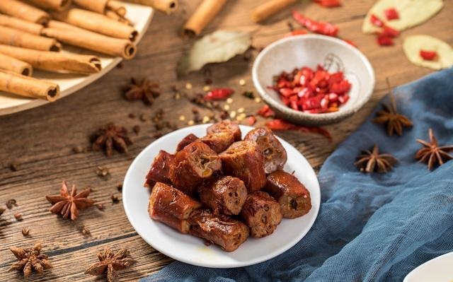 久久鸭脖侵权案例,卤味久久鸭