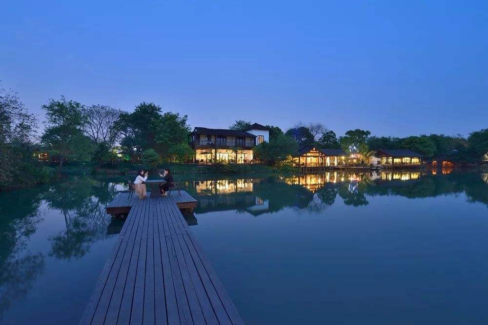 中国十大酒店杭州,杭州奥克斯皇冠假日酒店