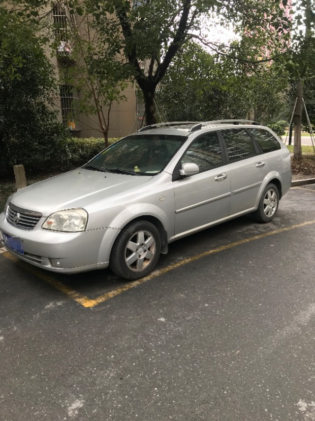 瓦罐迷,二手别克凯越旅行车