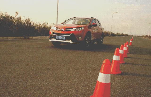 点刹车口诀图解,弯路刹车技巧口诀