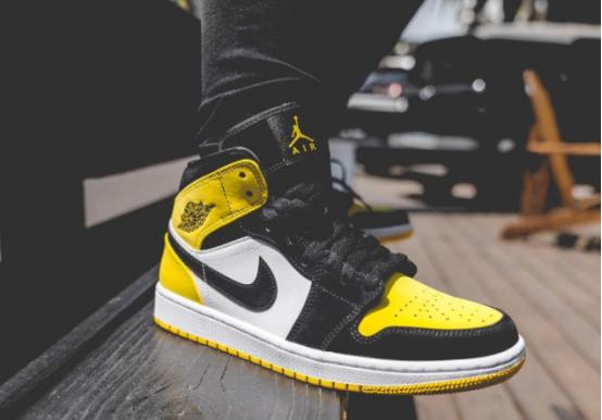 真香彩虹屁!“葫芦娃”配色难凑齐,AJ1黑黄脚趾再跳票