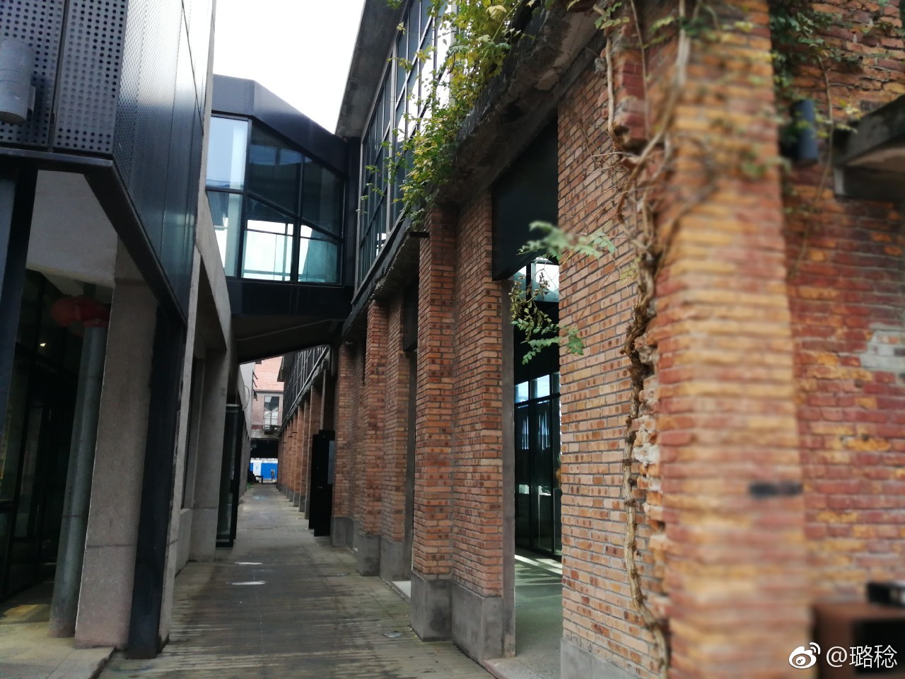 江西景德镇陶溪川陶瓷文化创意园,景德镇陶溪川文创街区夜景美篇