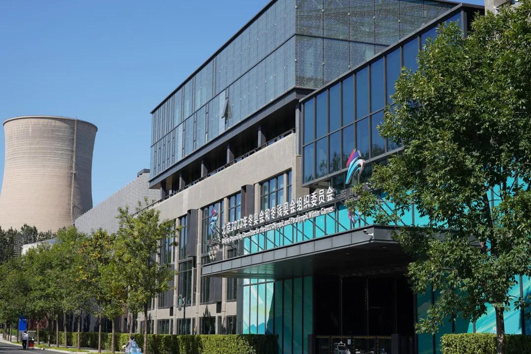 鐧惧勾椋庡崕灞辨渤渚濇棫,鐧惧勾椋庡崕灞卞窛閿︾唬