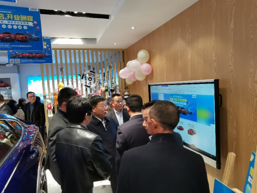 新零售被长安汽车玩得溜“车和美”首家加盟店开门迎客