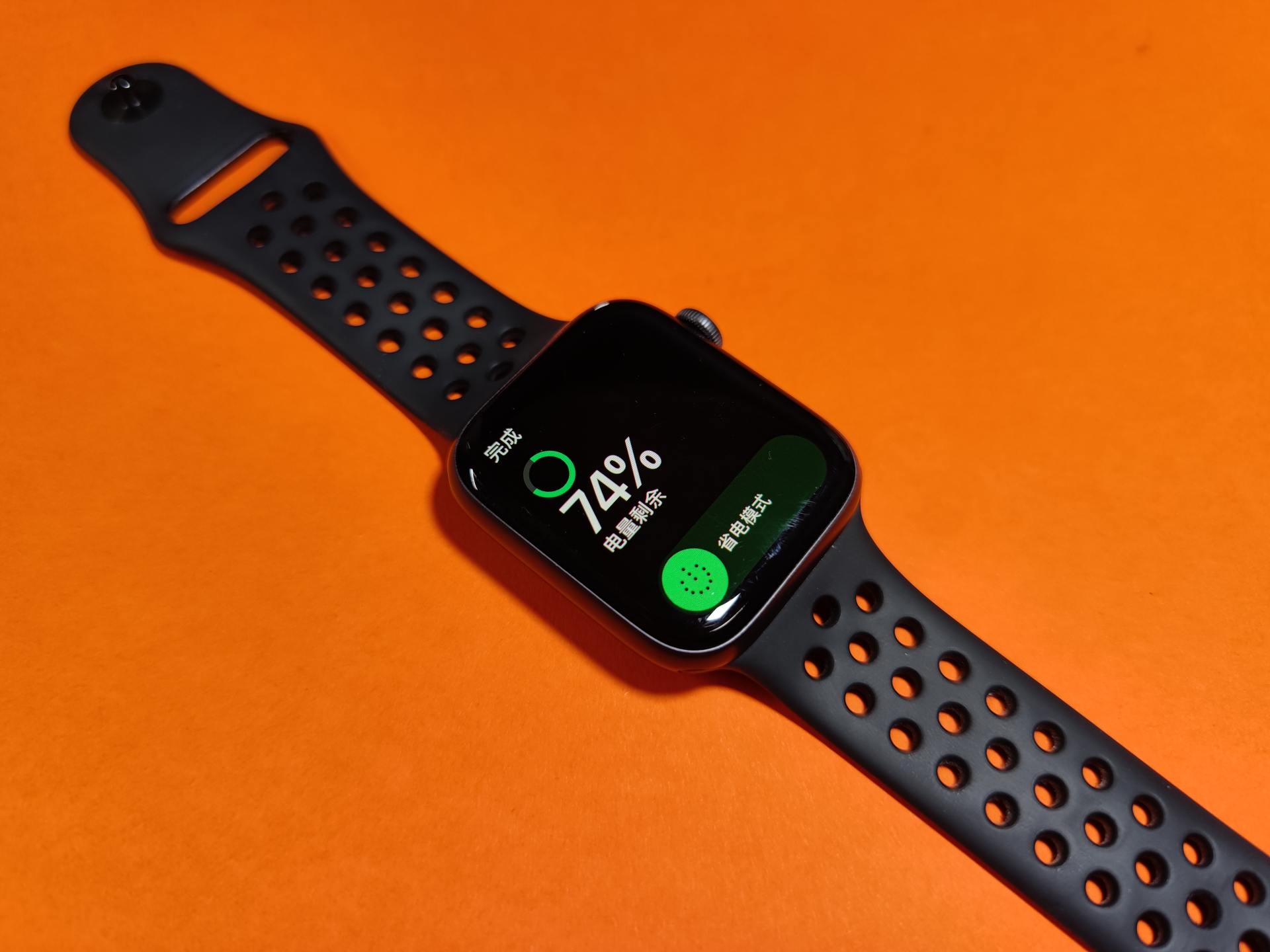 能测气温气压的智能手表,可监测体温和血糖的手表