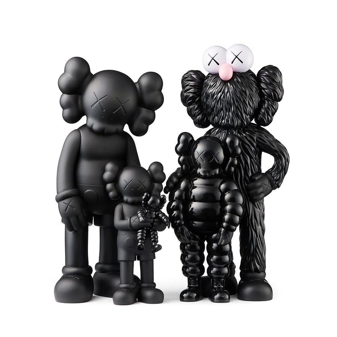 kaws优衣库联名现在有正品吗,kaws跟优衣库