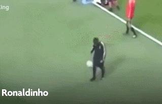 别人家的小孩练习搏击,外国小孩自家训练足球视频