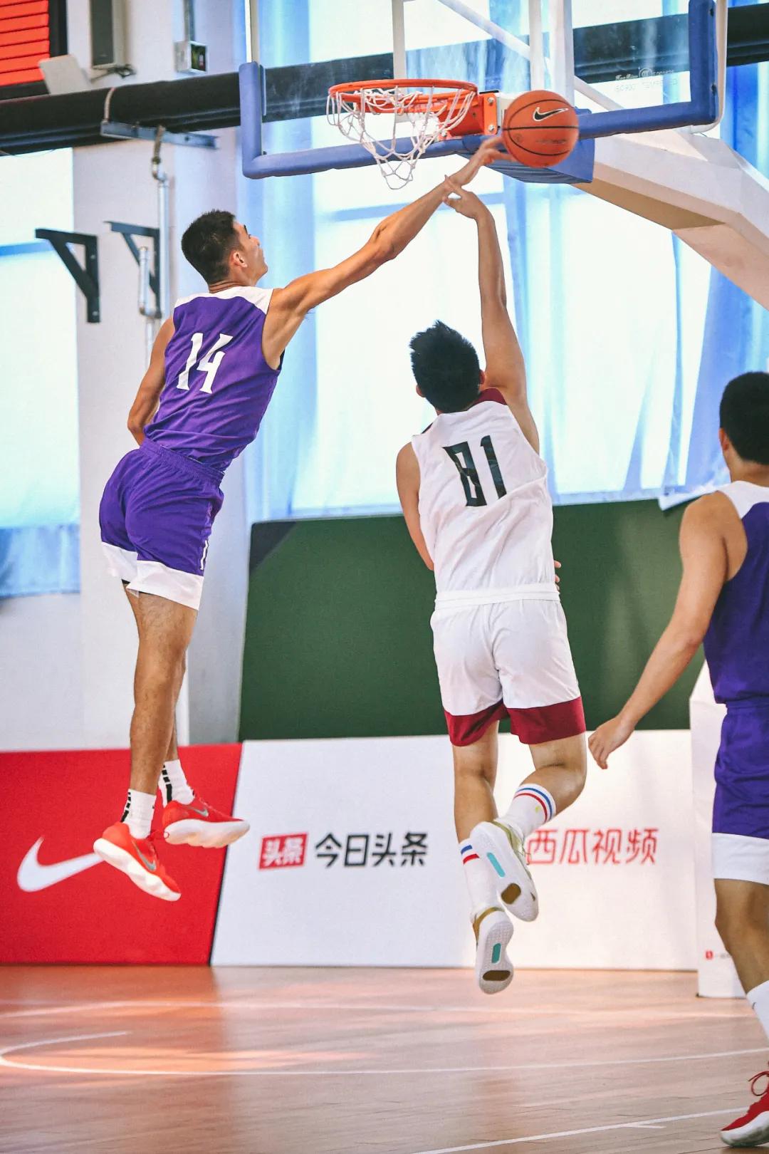 2米05内线,防守大闸生涯盖帽