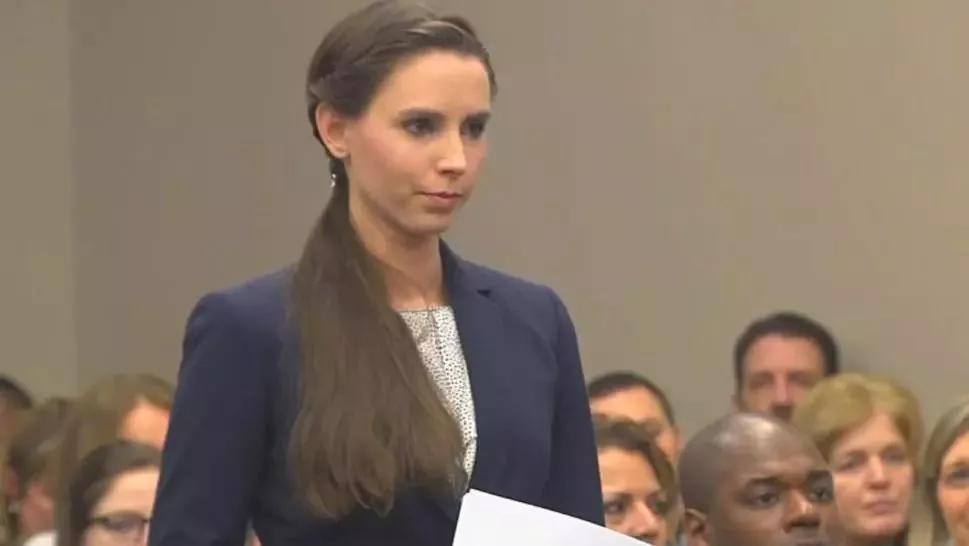 最终被判刑175年！白衣天使心中却住着恶魔，性侵超156名女童