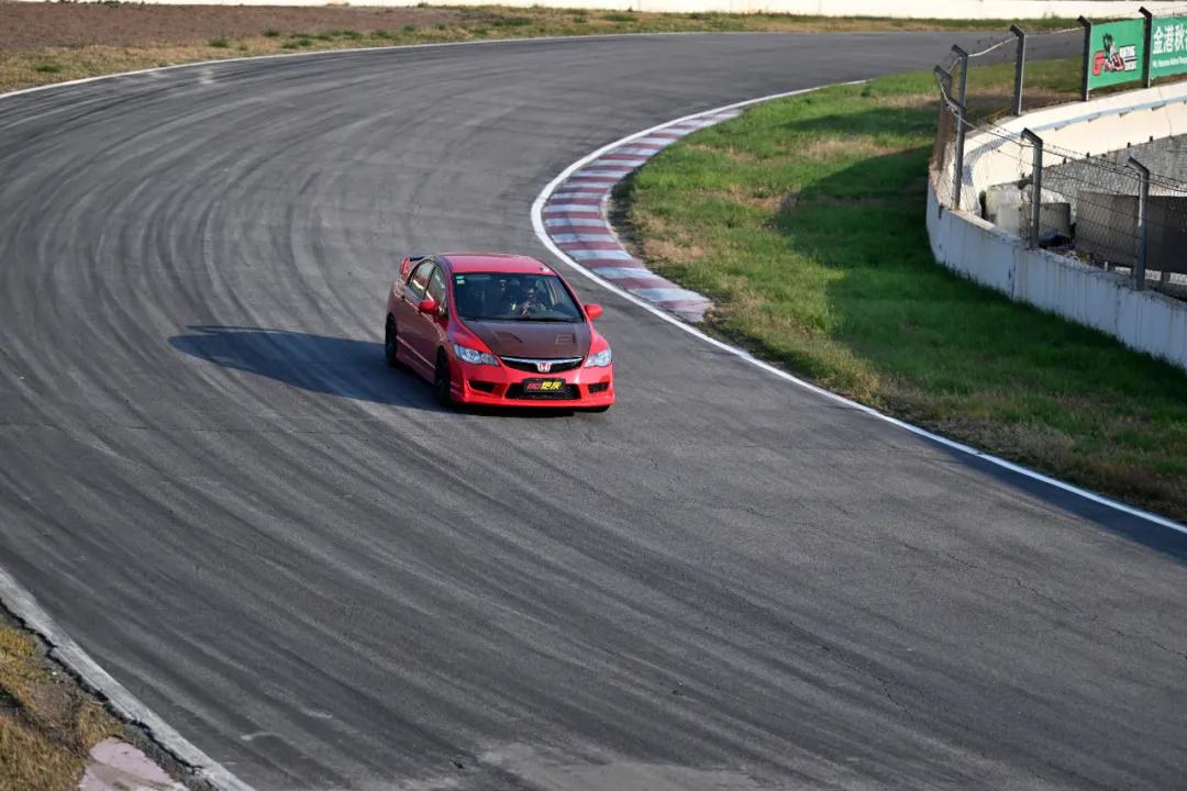 尼康无反相机z9价格,无机械快门相机